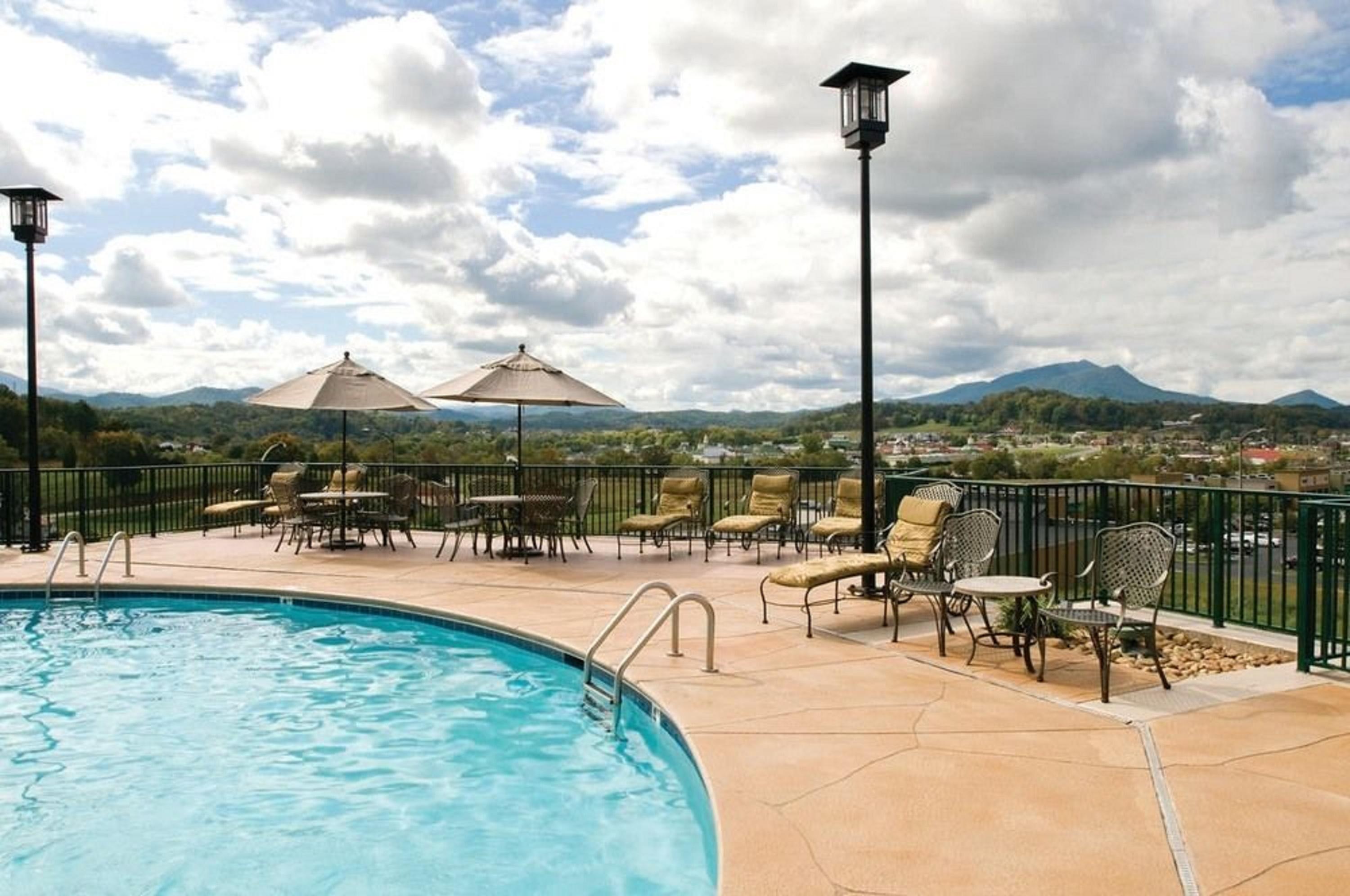 Club Wyndham Smoky Mountains Hotel Сивиървил Екстериор снимка