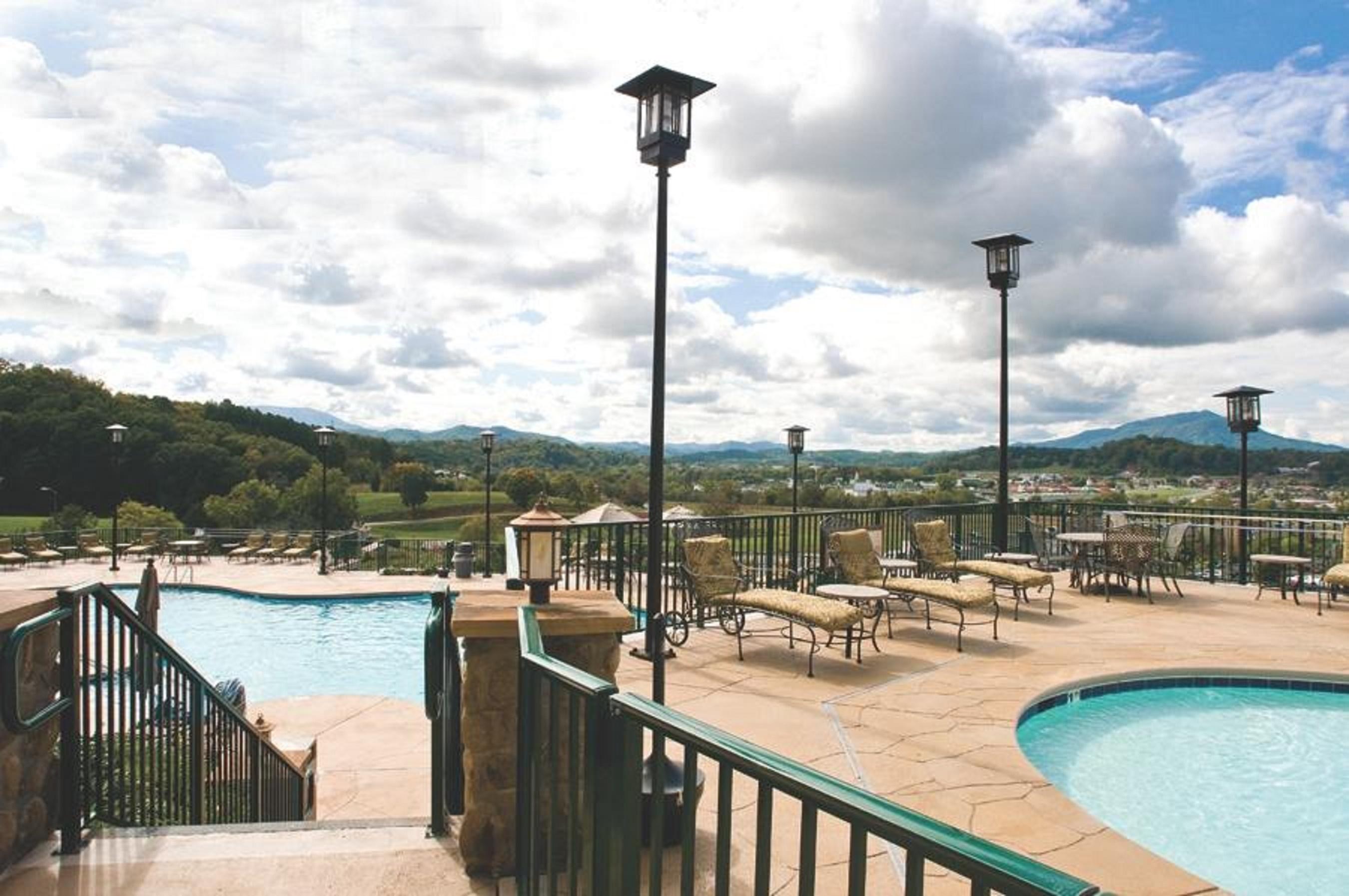 Club Wyndham Smoky Mountains Hotel Сивиървил Екстериор снимка