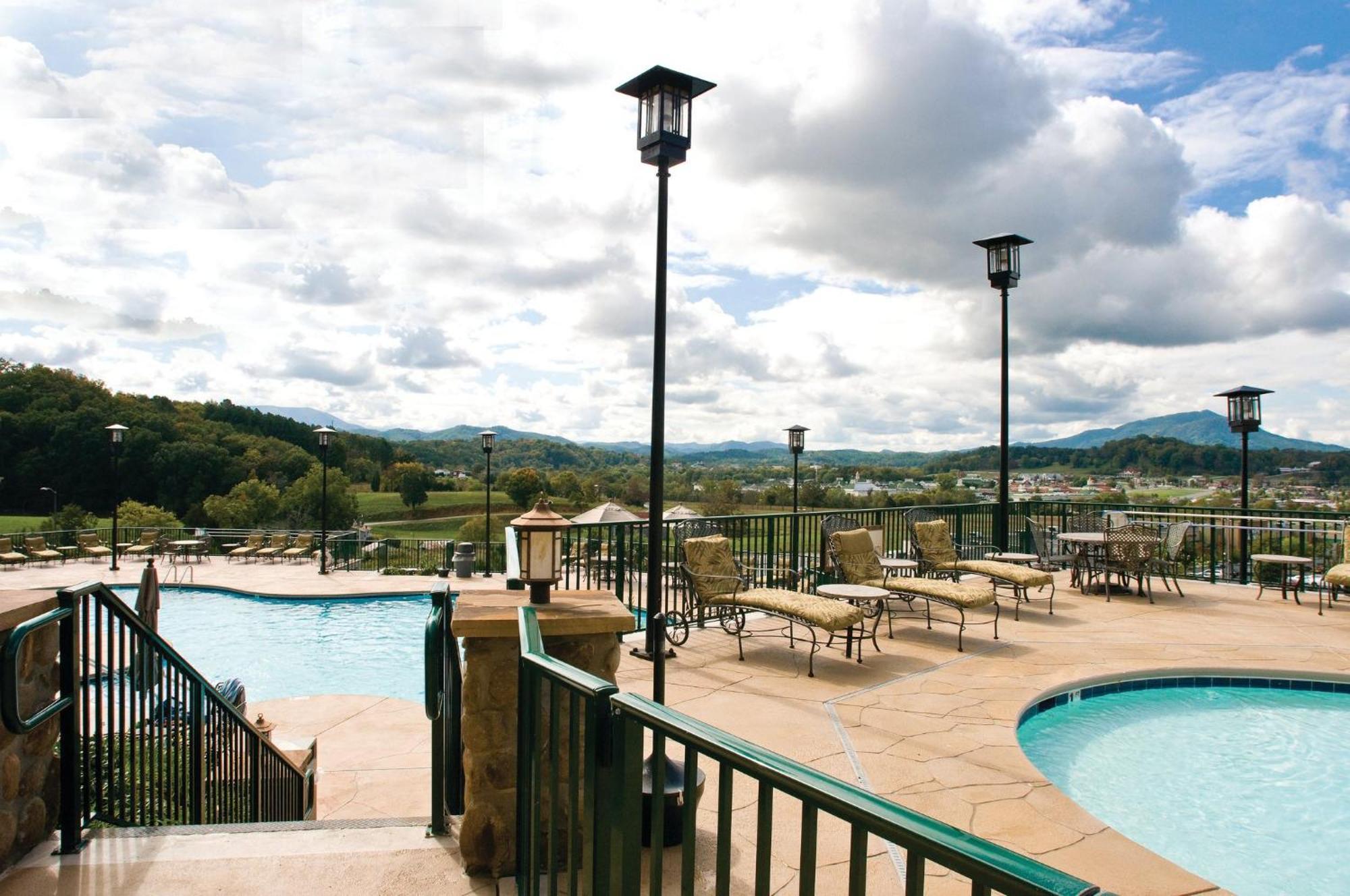 Club Wyndham Smoky Mountains Hotel Сивиървил Екстериор снимка